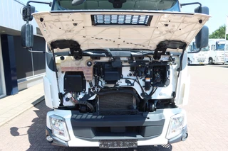 Volvo FL 250 2022 - Meubelbak + Dhollandia 1500 Full air suspension bild 3