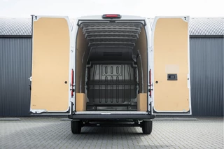Citroën Jumper 2024 - 2.2 BlueHDi L4H3 | Nieuwstaat | 140 PK | Camera | Cruise | Airco | Lane Assist zdjecie 9