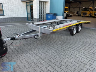 WEEKEND N/A 2015 - Car Transport bild 1