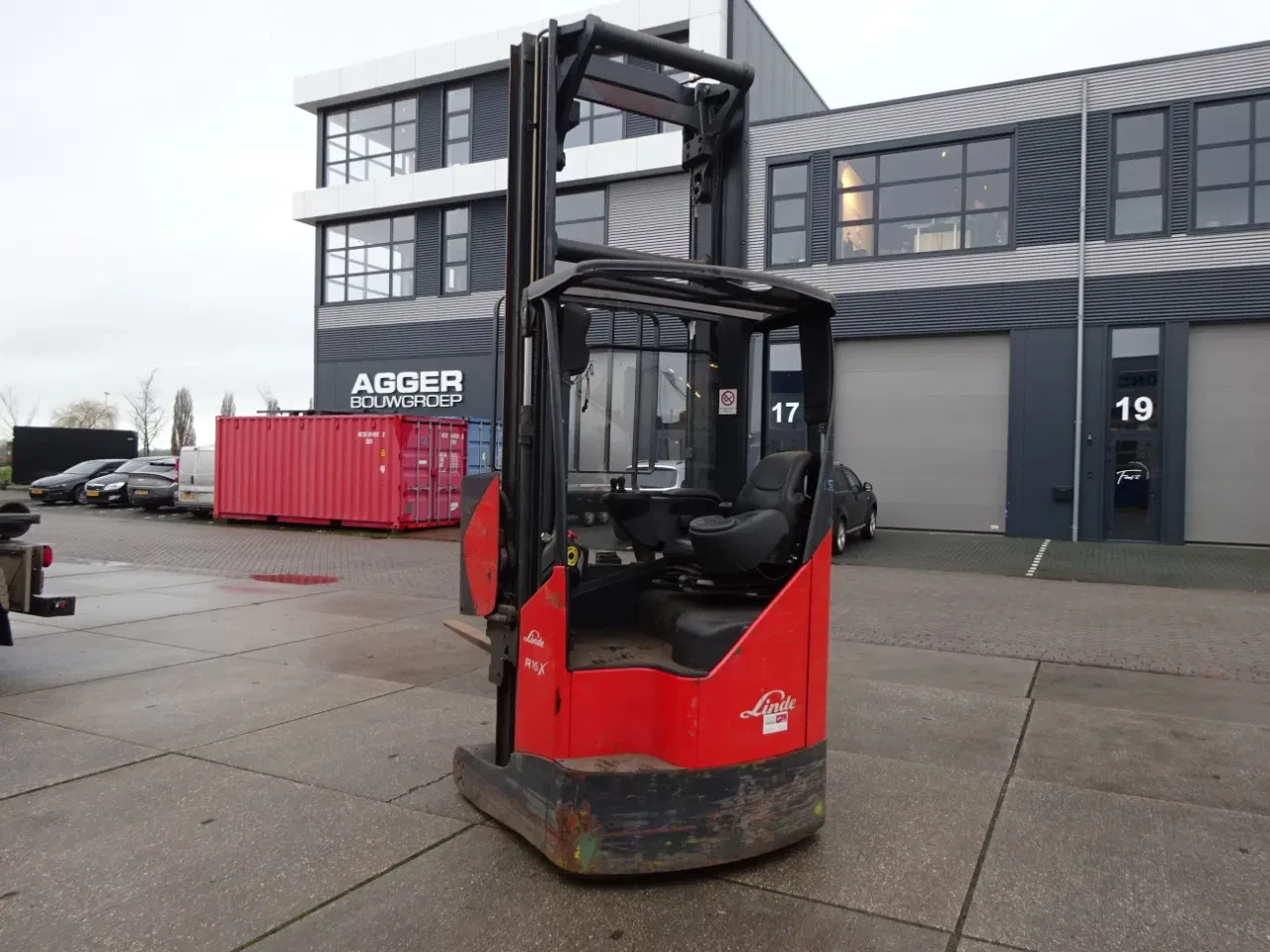 Linde 2006 - R16X / 1600 kg / Reachtruck / Only for parts! afbeelding 3