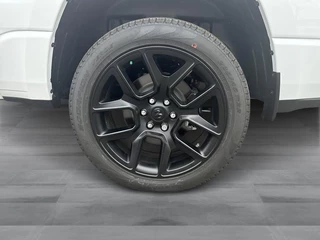 Dodge Ram 1500 2024 - 5.7 V8 4x4 Crew Cab SPORT GT BPM VRIJ! | Incl LPG | Trekhaak 13-polig | Bedcover | Adaptive cruise | PANORAMADAK| zdjecie 9