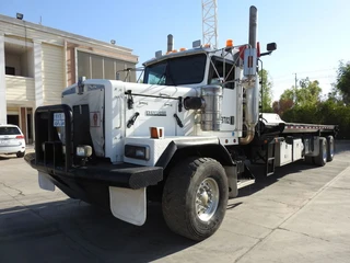 Kenworth 2001 - * C500 * Bed / winch Truck * 6x4 Oil Field Truck * te koop