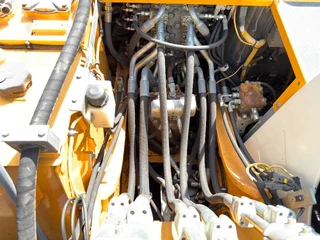 Liebherr N/A 2014 - R922 SLC image 35