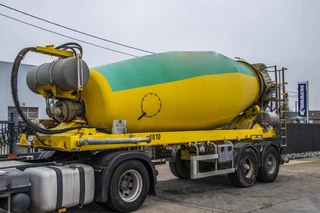 DEBUF N/A 2011 - BETON MIXER/MALAXEUR/MISCHER-12M³ image 1