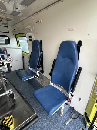 Volkswagen LT 2005 - LT 2.8 TDI 158 PK lang Ambulance Rettungswagen obrazek 5