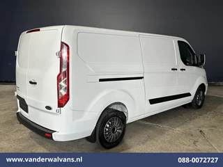 Ford Transit Custom 2022 - 2.0 TDCI L2H1 Euro6 Airco | Camera | Navigatie | Apple Carplay | Cruisecontrol | LED image 13