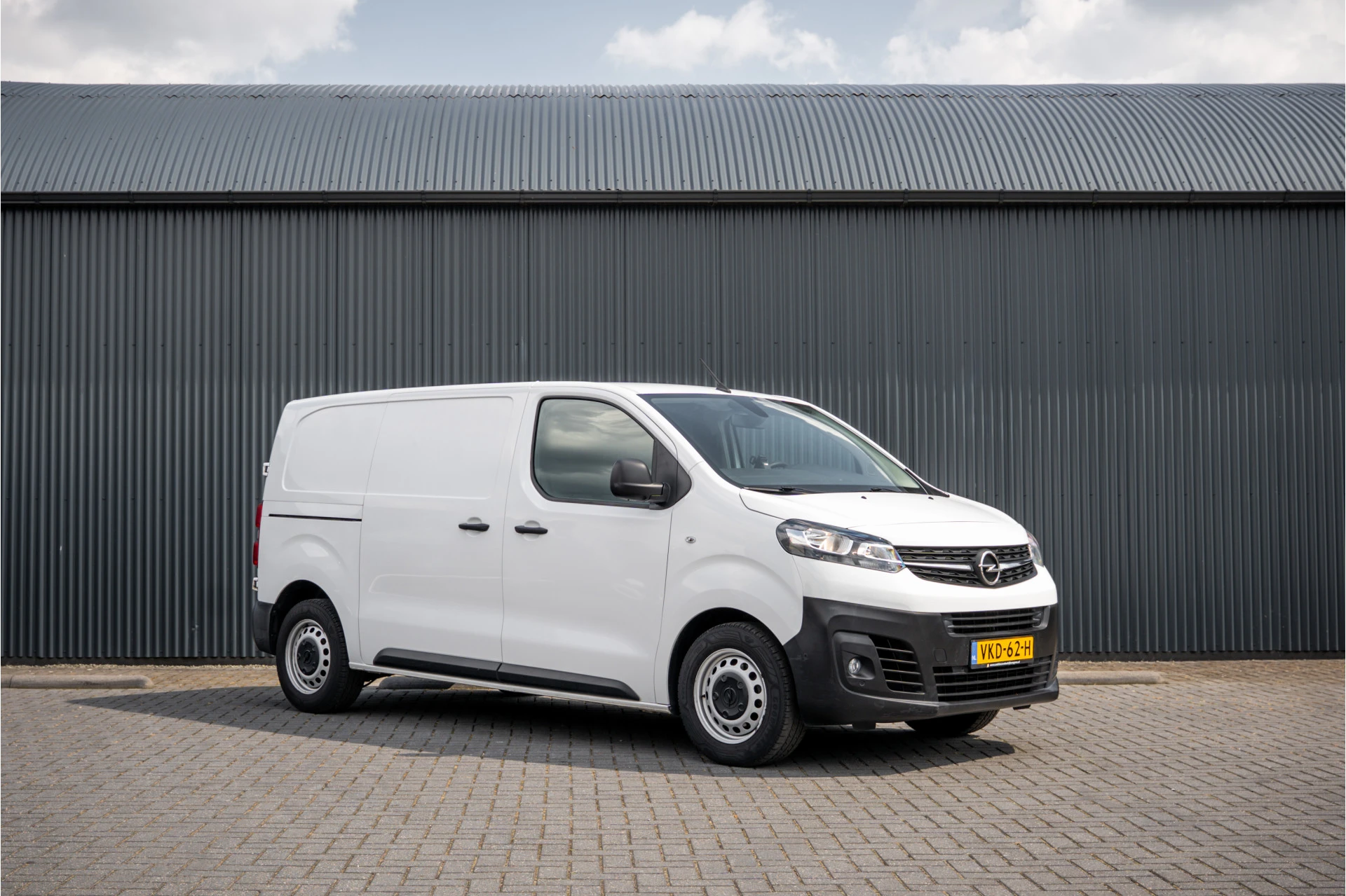 Opel Vivaro 2021 - 1.5 L2H1 | 3-Zits | 1e Eigenaar | Cruise | Airco afbeelding 4