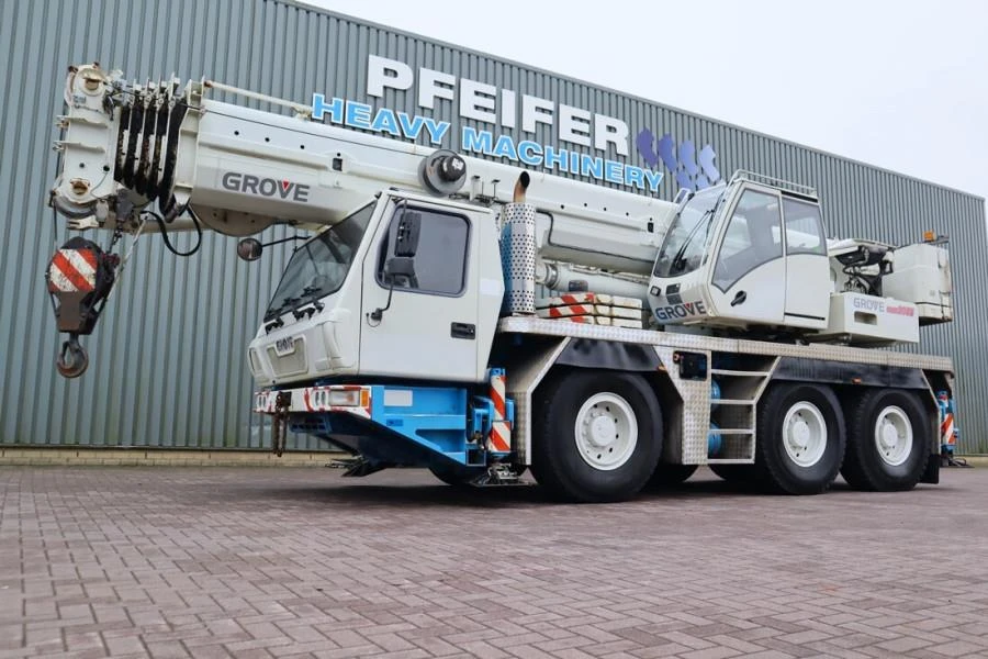 Grove 2008 - GMK3055 Diesel, 6x6x6, 55t Capacity, 43m Main Boom image 1