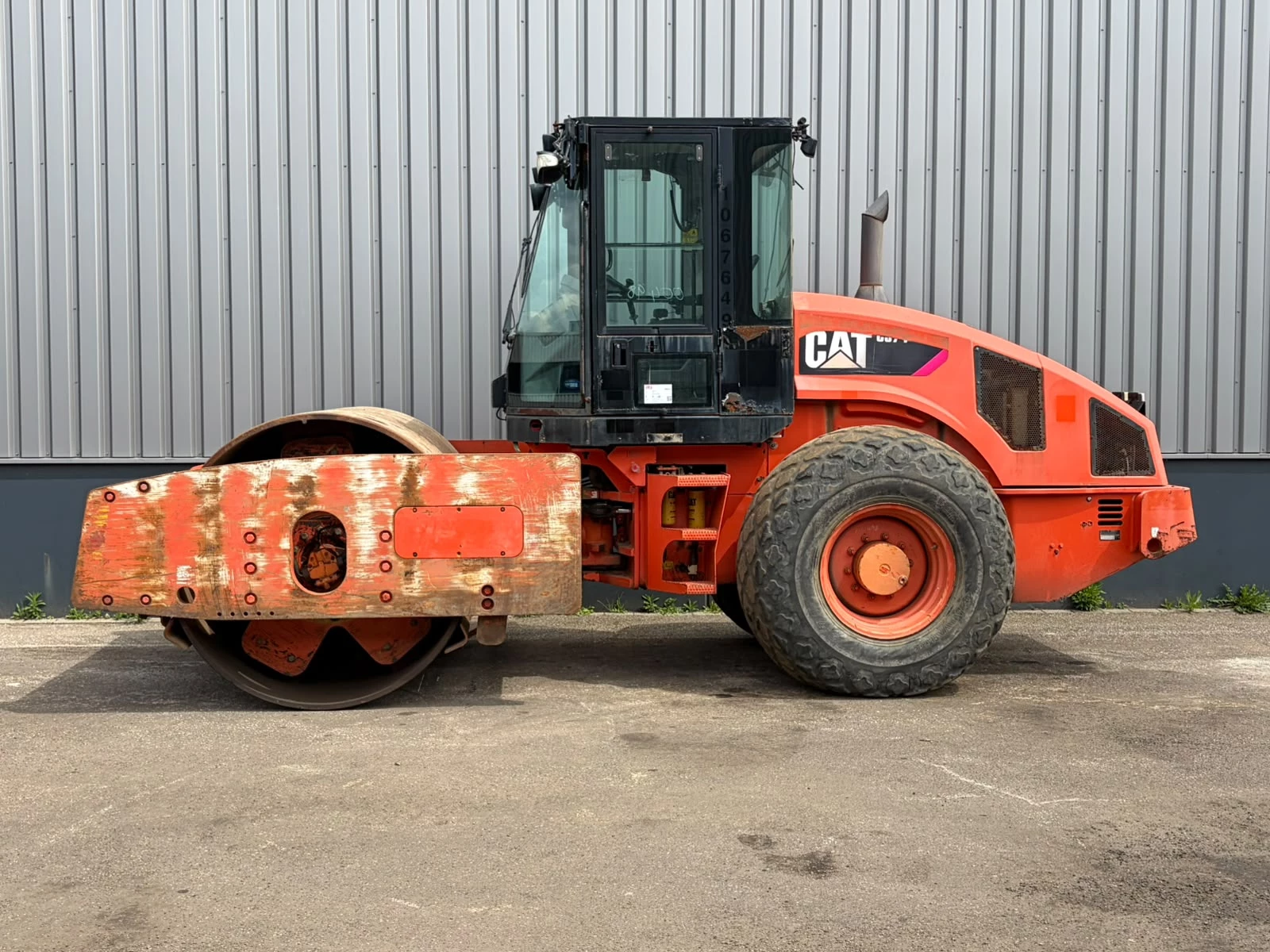 Caterpillar CS74 2011 afbeelding 1
