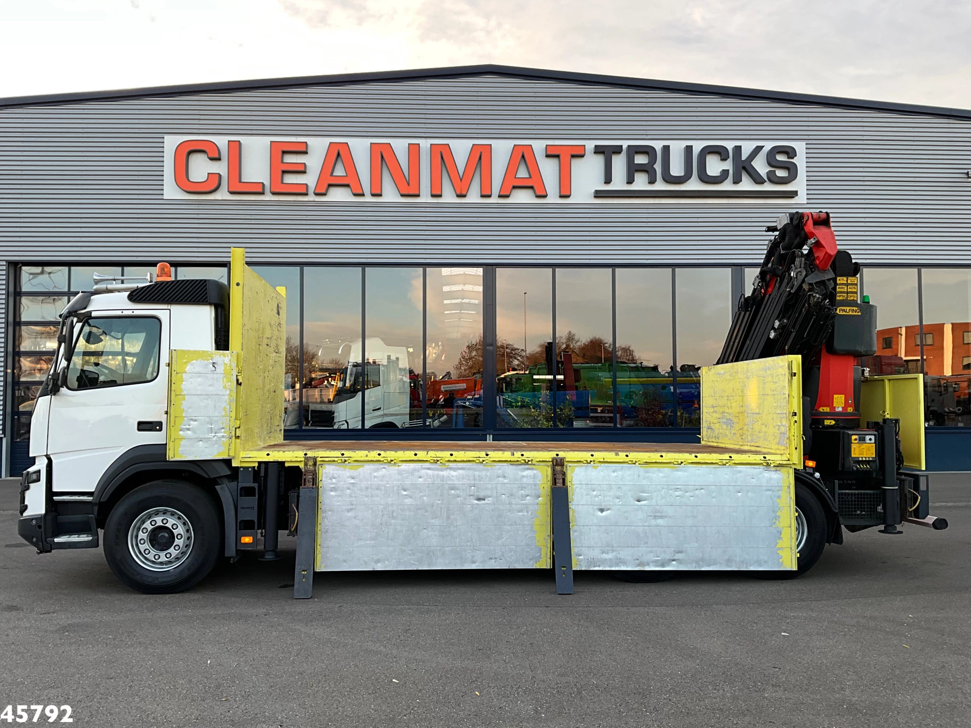 Volvo FMX 410 6x2 Palfinger 34 Tonmeter laadkraan + Fly-Jib! 2015 zdjęcie 4