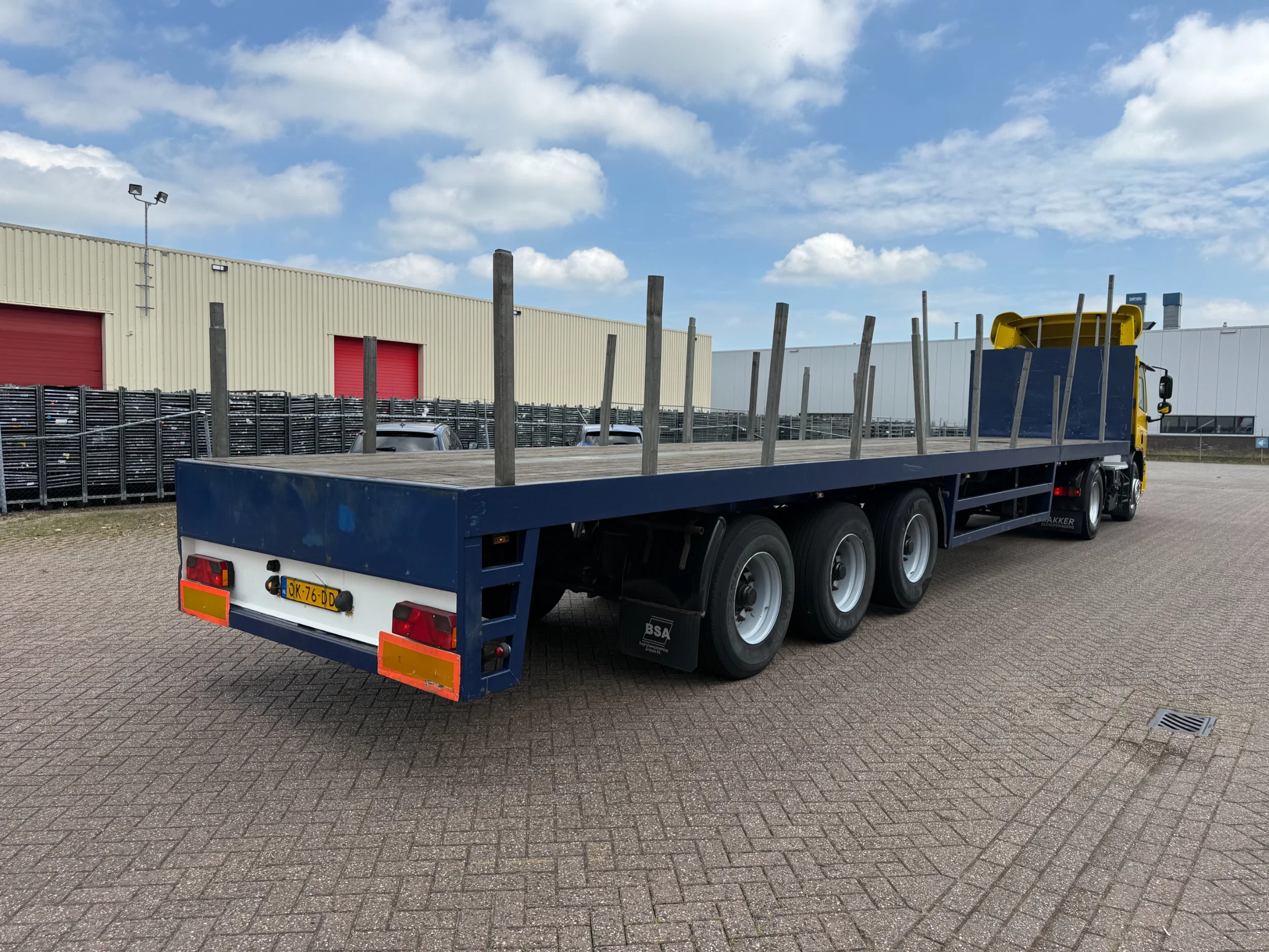 Lintrailers 2007 - vlakke uitschuifbare oplegger / naloop gestuurd APK tot 1-2027 Bild 6
