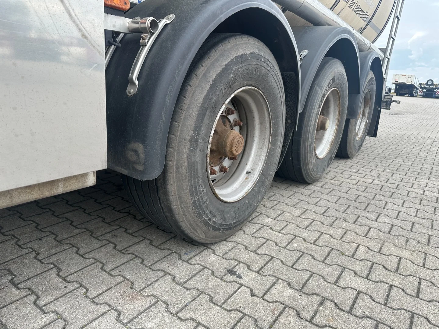 Feldbinder 1999 - LEBENSMITTEL / LEVENSMIDDELEN / FOOD / 33.500L / 3-COMP / PUMPE / LIFTACHSE obrázek 63