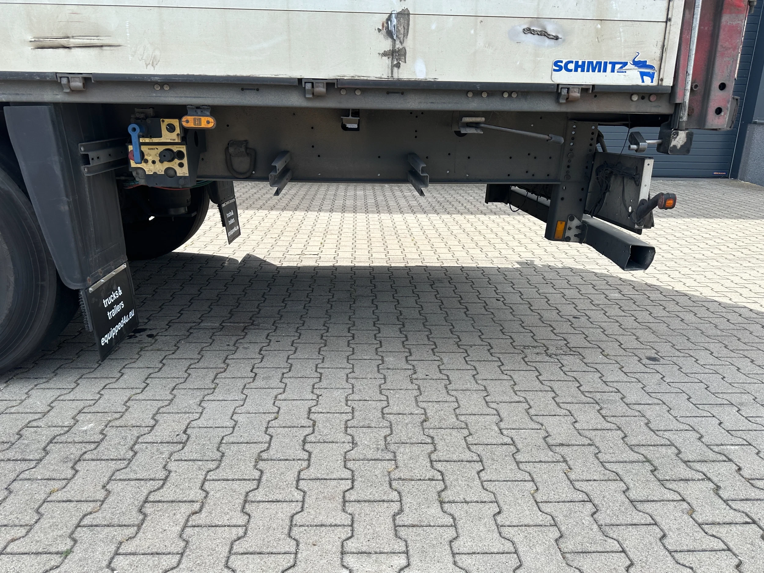 Schmitz Cargobull 2008 - Bordwände / SAF + Scheibebremsen / 2x Liftachse / galvanisiert / Innenhöhe: 2.80m / NL-Auflieger, 2x vorhanden afbeelding 20