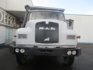 MAN 32.240 1981 - , Manual , 6x4 , Tipper truck , Spring suspension изображение 6