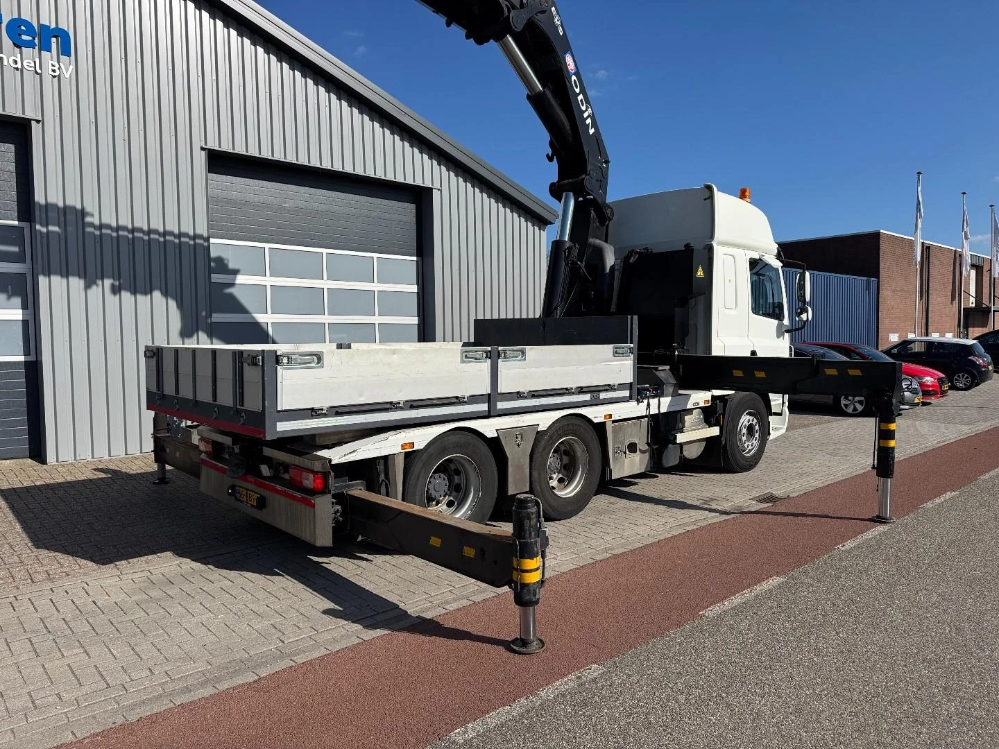 DAF 85 2012 - CF85-460 FAS 6x2 Trekker / Bakwagen, HMF Odin 6020 - K6 image 3