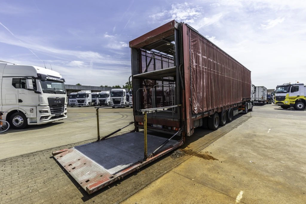 Lecitrailer 2012 - CUELLO CISNE 3E-RD+DOUBLE ETAGE+DHOLLANDIA 2TON afbeelding 17