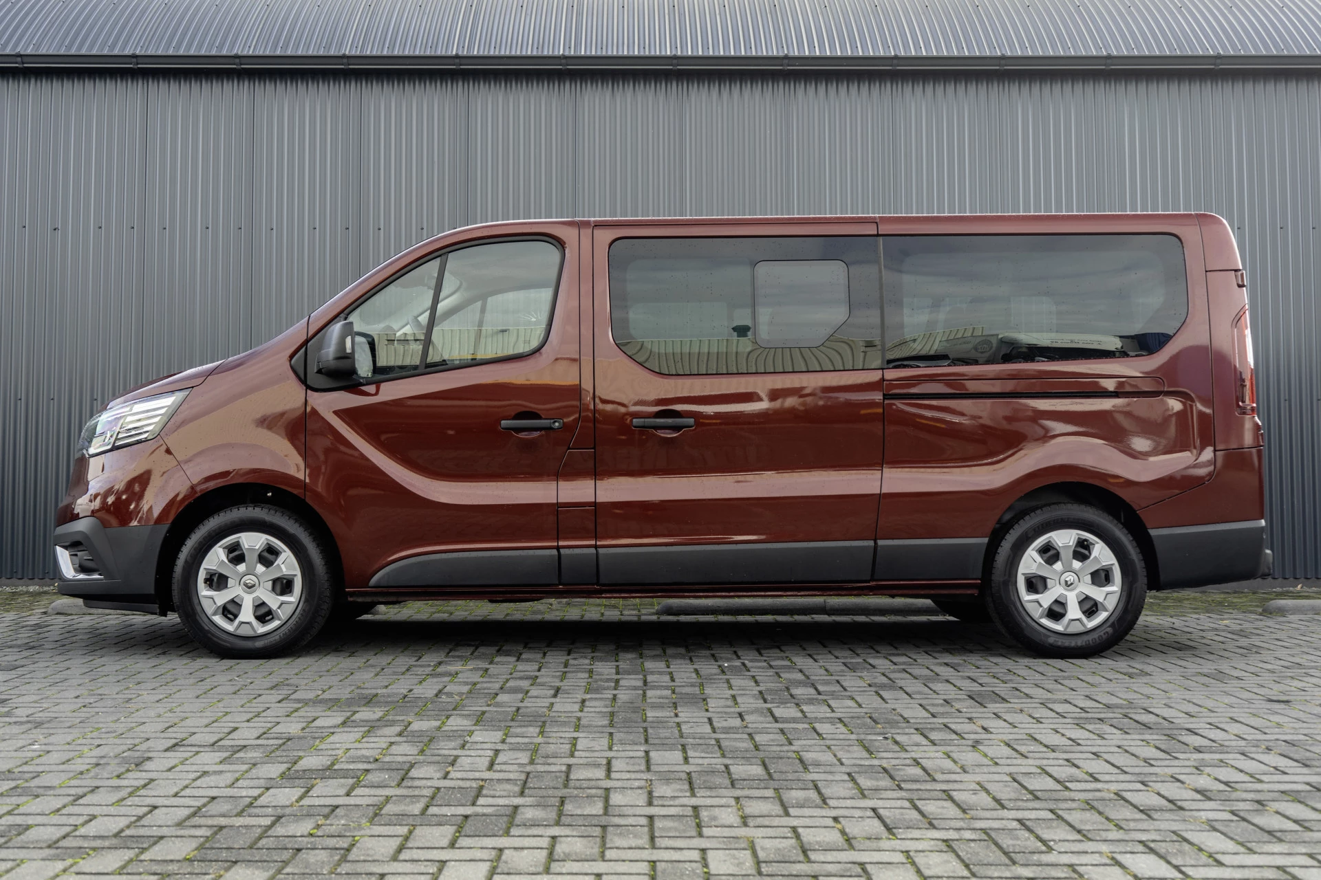 Renault Trafic 2024 - Blue dCi 150PK | 9-Zits | EX BTW/BPM | LED | Camera | Navigatie | Cruise | Airco | PDC | Euro 6 zdjęcie 4