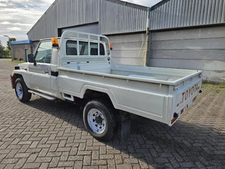 Toyota Land Cruiser 2001 - N/A image 33