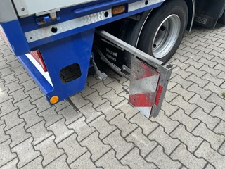 Floor N/A 2021 - zeer mooie AXD.330 3-assige aanhanger met alu zijborden, rongpotten, liftas, geschoopeerd, NL-aanhanger obrazek 13