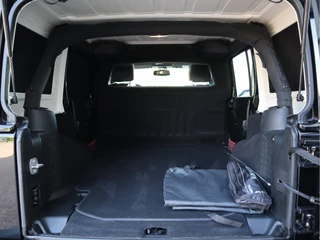 Jeep Wrangler 2019 - 2.8 CRD 200pk Euro 6 Rubicon Recon - Grijs kenteken - LED - Trekhaak - Airco image 5