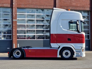 Scania S 2021 - S540 NGS Highline 4x2 - Low deck - Retarder - Custom interior - Night clima - Full air - Led - Navi obrazek 8