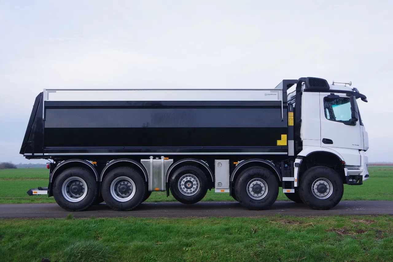 Mercedes-Benz Arocs 5048 - 10x8 50-ton midlift met Hyva kipper Bild 4