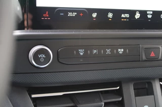 Ford Transit Custom 2025 - 320 2.0 TDCI L2H1 Limited 170pk - 1+1 Stoelopstelling - 2x Schuifdeur - Adaptive Cruise - Verwarmd stuur - Blind spot - Navigatie - Camera - Draadloos laden - Rijklaar imagen 32