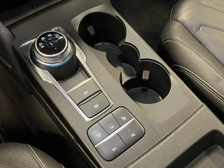 Ford Kuga 2022 - 2.5 PHEV Vignale 225PK Automaat | Adaptive Cruise | B&O Sound | El. Achterklep obrazek 3