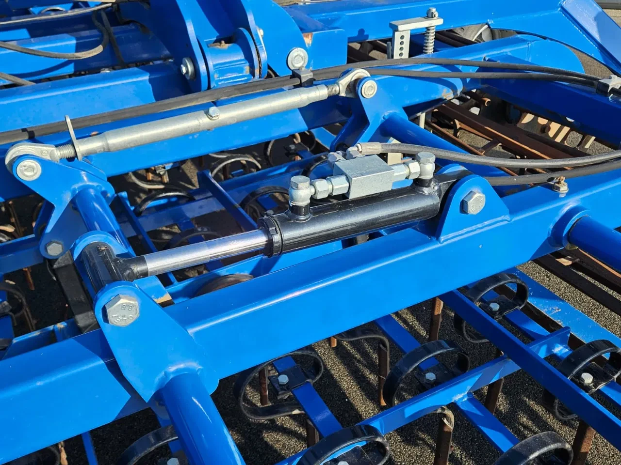 VSS 2014 - ZB 4000 Agro Zaaibedbereider afbeelding 18