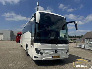 Mercedes-Benz Tourismo RHD 2023 afbeelding 3 miniatuur
