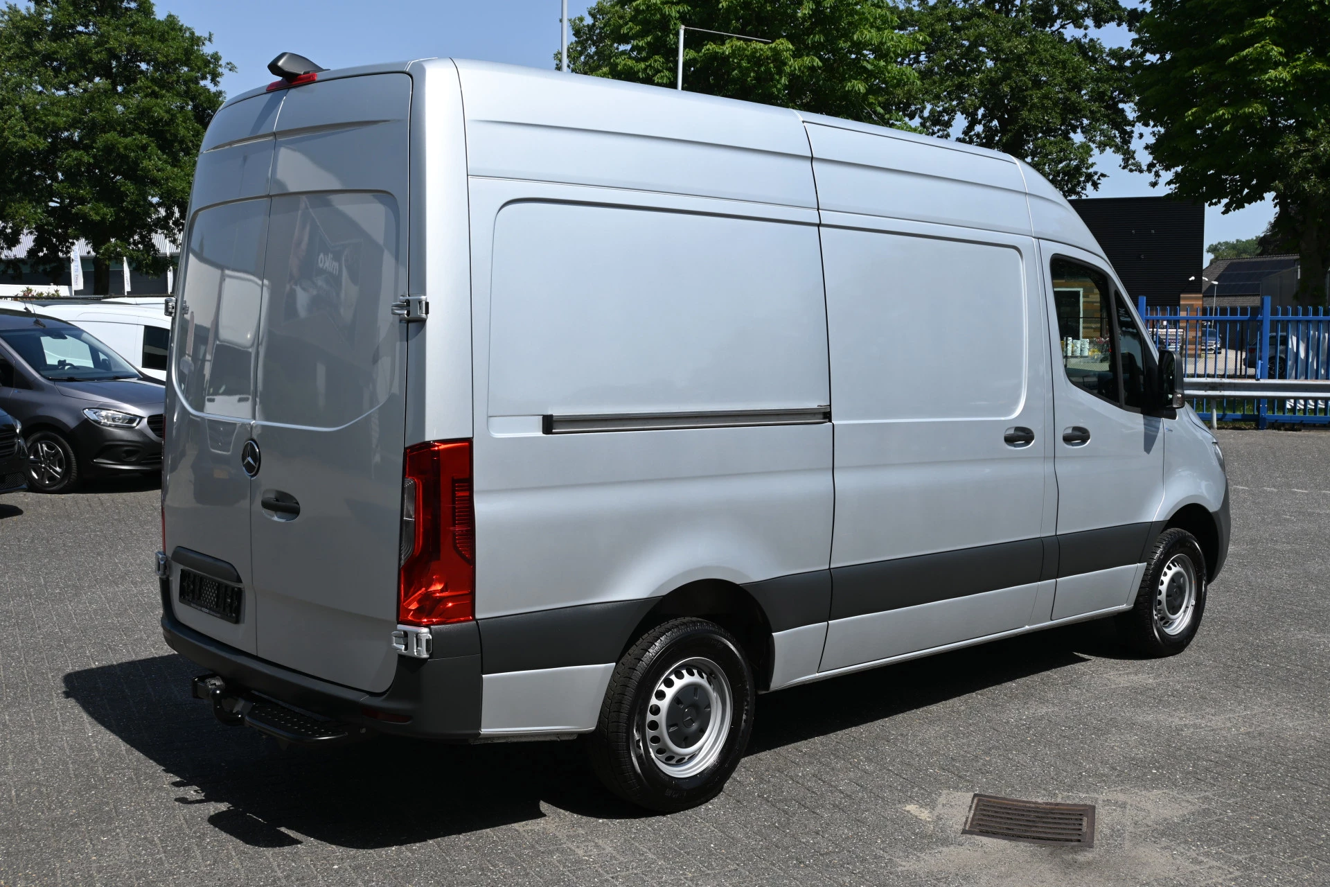 Mercedes-Benz Sprinter 2021 - 315 CDI L2H2 RWD obrázek 3