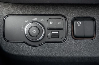 Mercedes-Benz Sprinter 2024 - 519 CDI | 190PK | Automaat | Nieuw | Luchtvering | LED | Cruise | Carplay | Mbux | Navi | Climatronic image 26