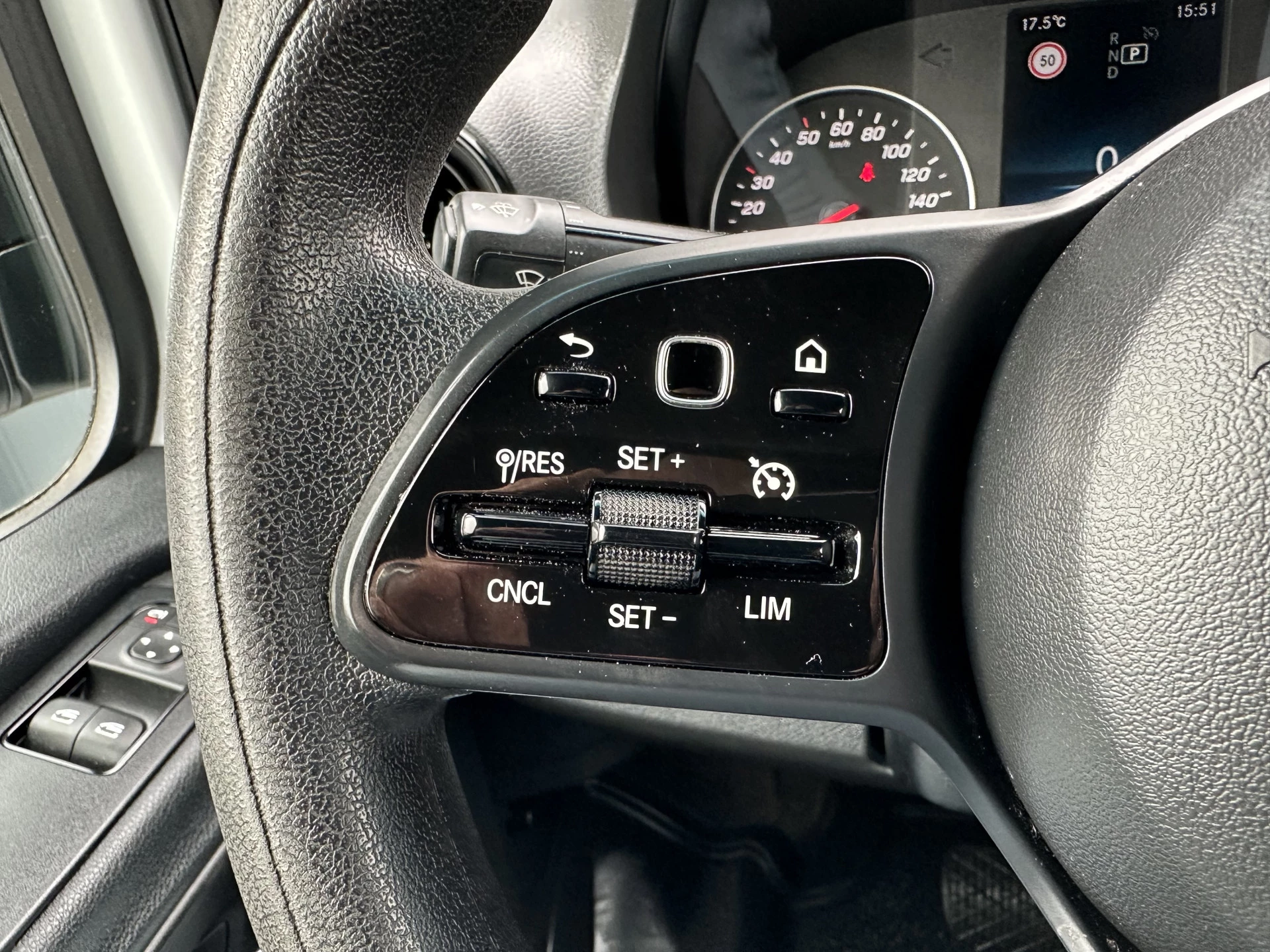 Mercedes-Benz Sprinter 2020 - 314 CDI 143 PK AUTOMAAT / L1H2 / 1e EIGENAAR / CAMERA / GEVEERDE STOEL / BLIND SPOT / CRUISE / AIRCO obrázek 12