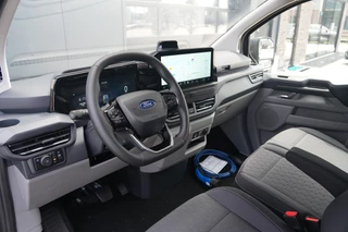Ford Transit Custom 2026 - 340 2.5 PHEV L2H1 Limited 232pk 9 Zits - Keyless - ACC - Blindspot - Camera - Carplay - Navi - Prijs excl. BTW - Rijklaar image 14