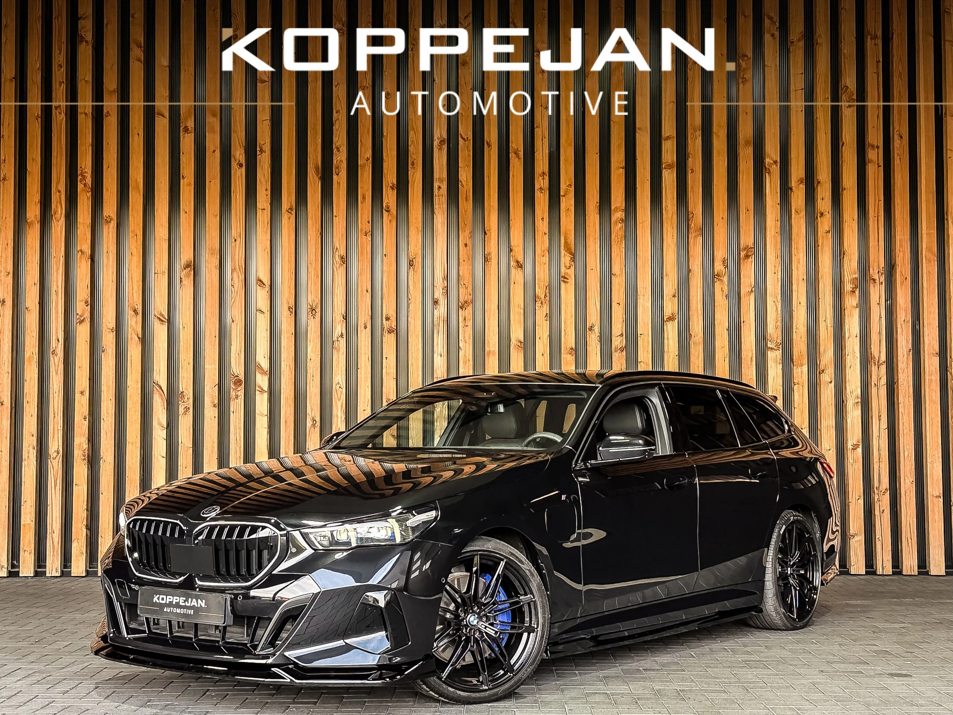 BMW 5 Series 2026 - Touring 550e xDrive 490PK M-Sport image 1