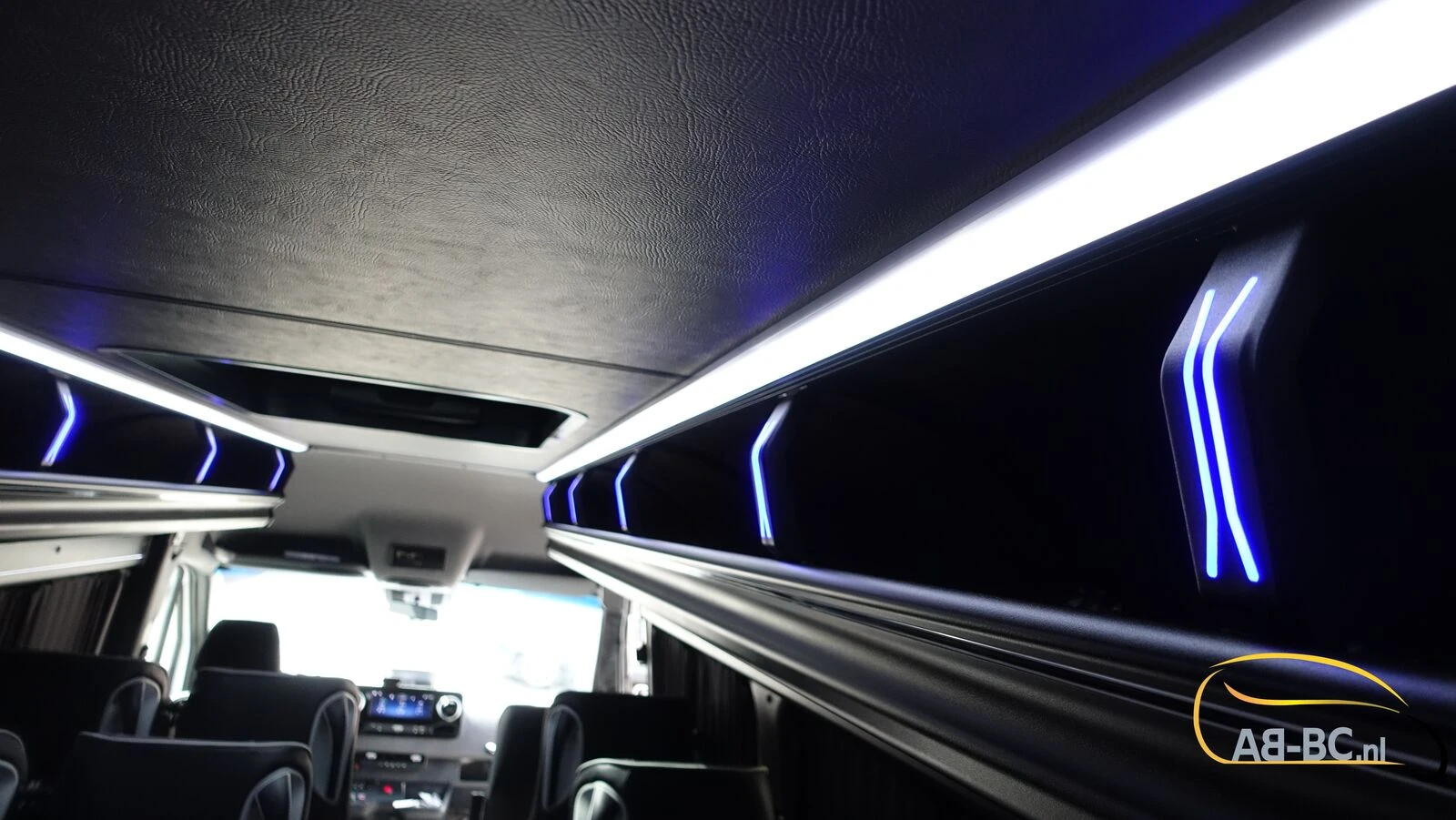 Mercedes-Benz Sprinter 2026 - Aveuro 519 CDI 21 seats EURO 6 obrázek 84