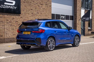 BMW X1 2023 - xDrive30e M-Sport, Full Option, Premium Select, Pano image 6