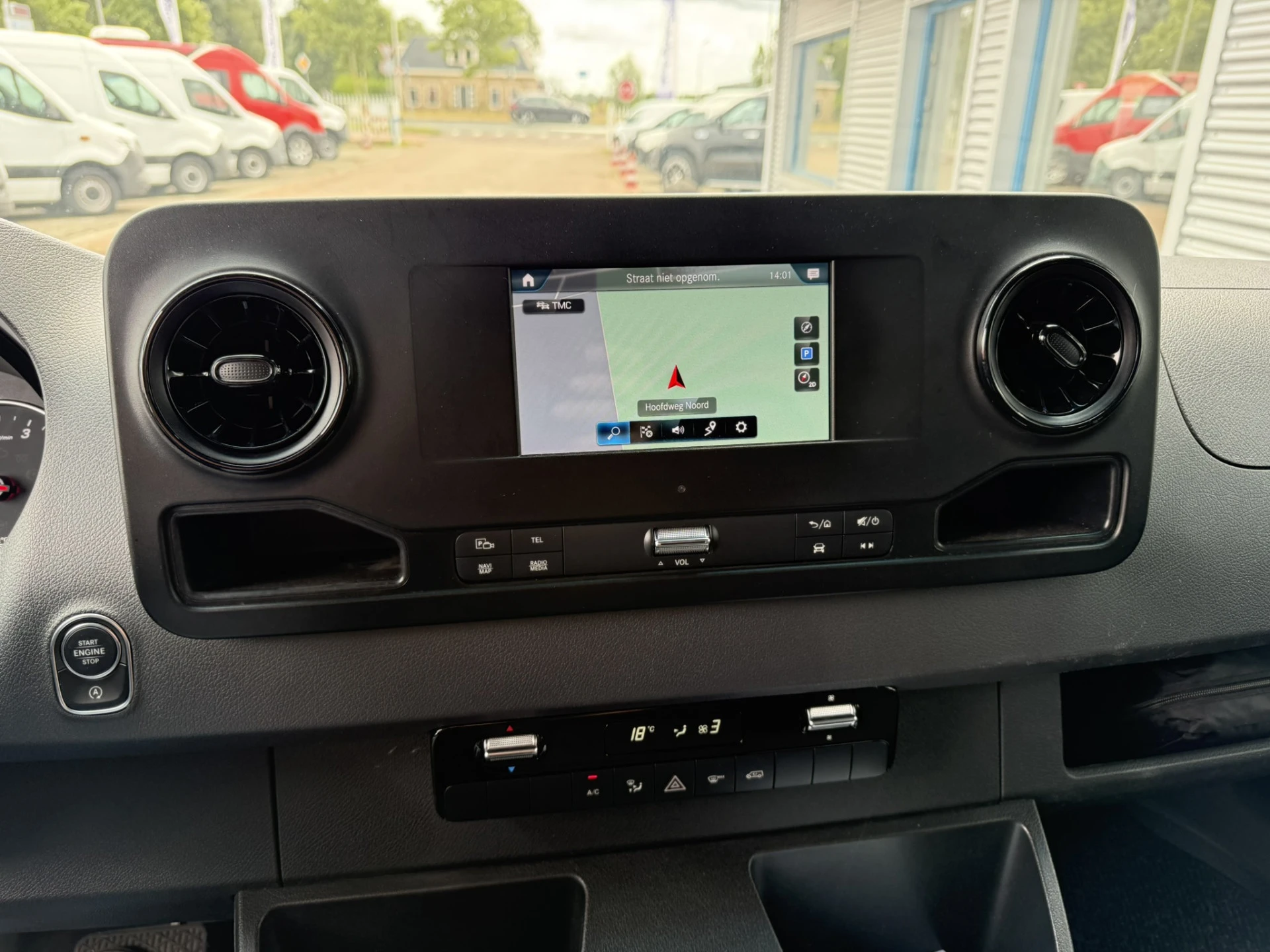 Mercedes-Benz Sprinter 2023 - 215 1.9 CDI L2H2 FWD afbeelding 9