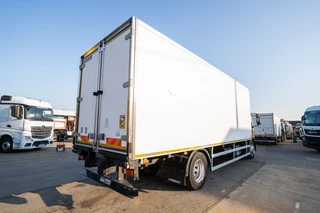 Volvo N/A 2013 - FLH 290 +CARRIER image 4