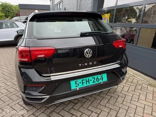 Volkswagen T-Roc 2017 - 1.0 TSI Style 12-2017 162.000 km Airco PDC obrazek 4