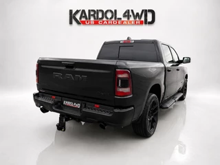 Dodge Ram 1500 2024 - Laramie Night Edition Modeljaar "24 | BOMVOL!| Panoramadak elect. | Luchtvering | Virtual cockpit | Adaptive cruise | Geheel rijklaar incl. LPG &Trekhaak| изображение 4