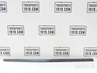 Scania N/A - 2557340 Deurstrip Re. Scania afbeelding 1