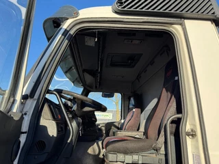 Volvo FM 12.340 2001 - N/A imagem 18