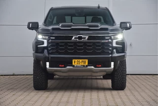Chevrolet Silverado 2024 - 6.2 ZR2 image 22