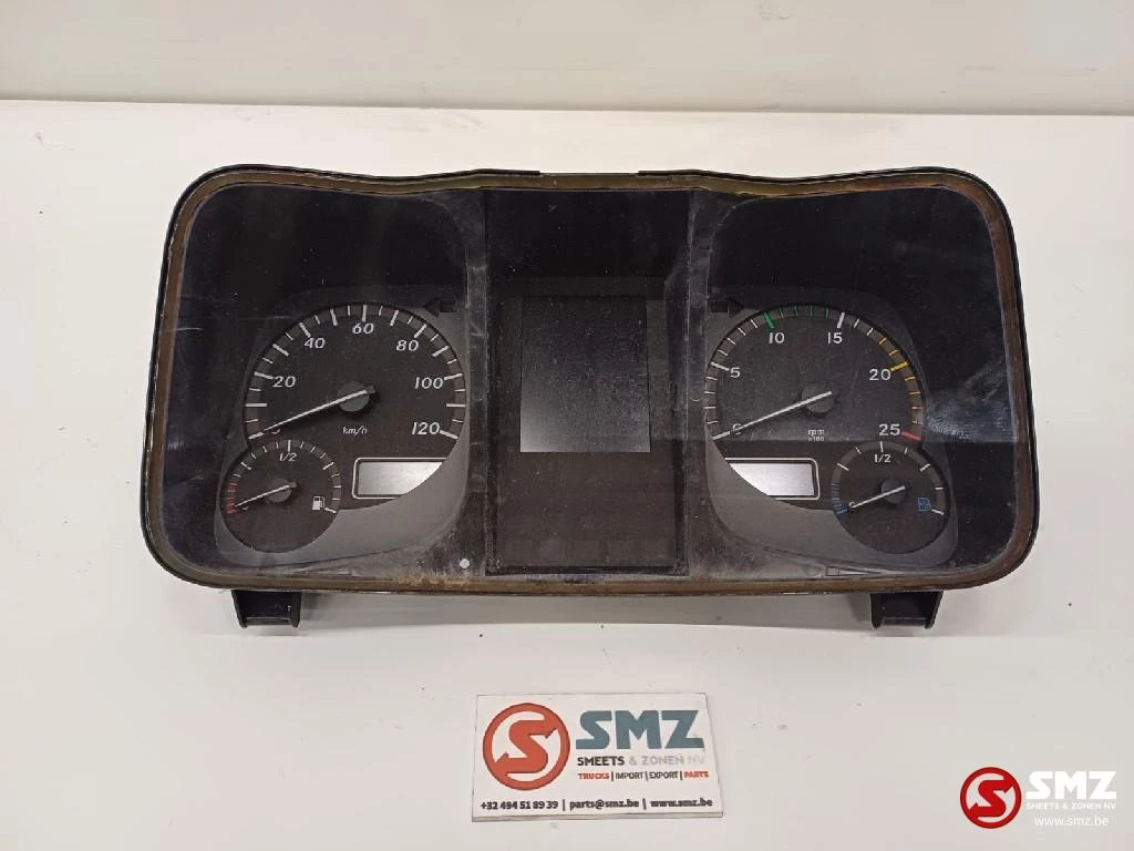 Mercedes-Benz 2016 - Occ instrumentenpaneel Mercedes obrázek 1
