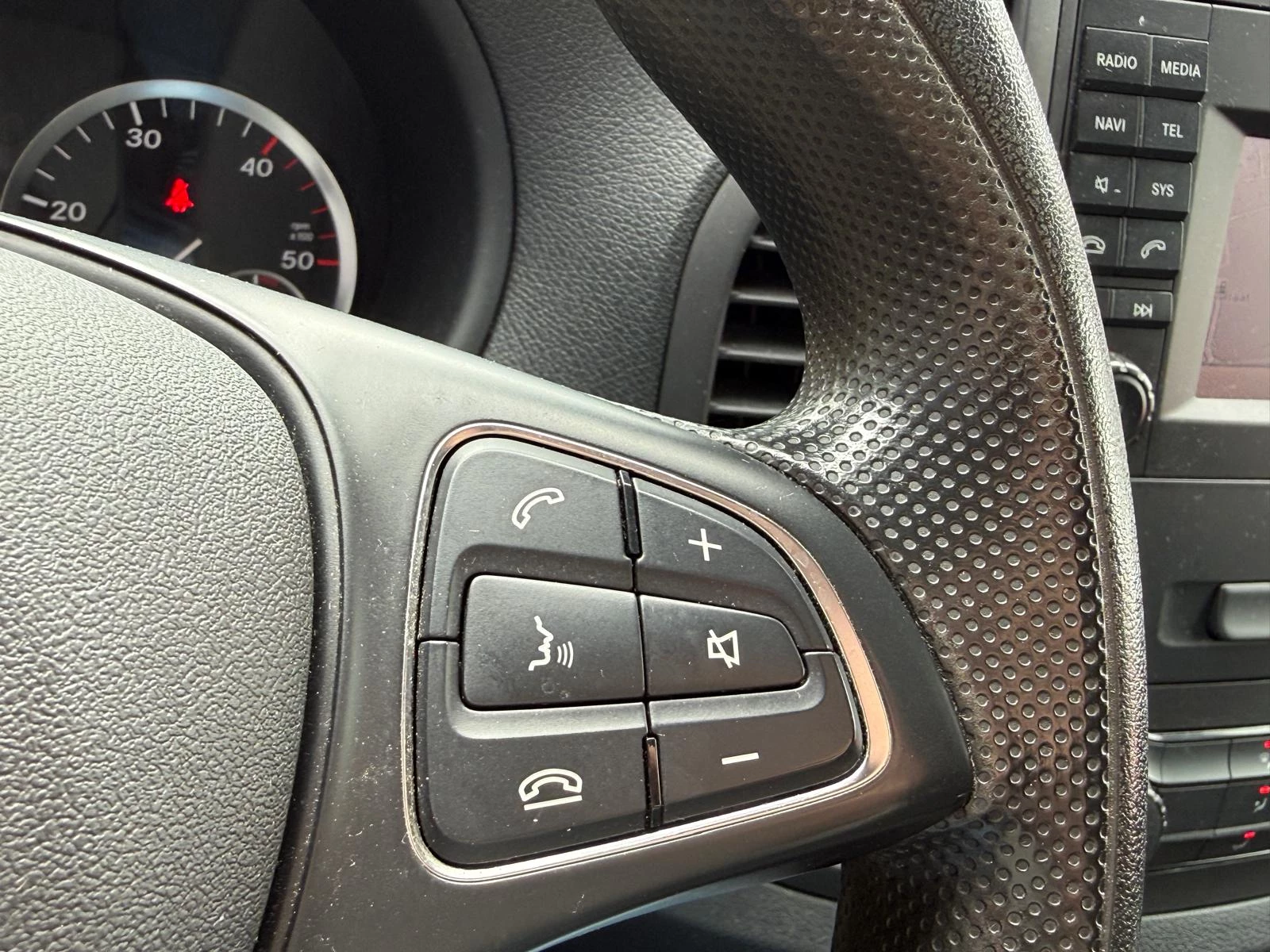Mercedes-Benz Vito 2016 - 111 CDI Lang AC Trekhaak Cam Cruise Navi Lmv 1e Eigenaar Zeer nette staat! afbeelding 14