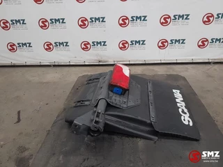 Scania N/A 2019 - Occ spatbord met steun rechtsachteraan Scania obrazek 3