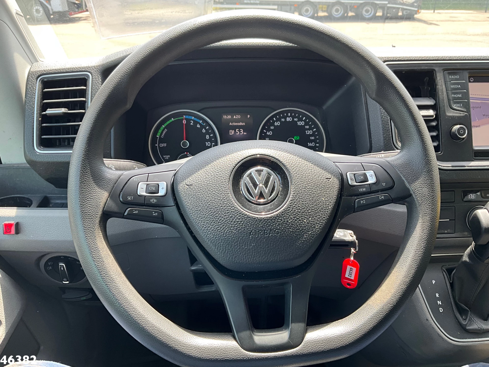 Volkswagen Crafter 2020 - E-Crafter 100% Elektrisch 9 persoon + 2 rolstoelvervoer obrázek 11