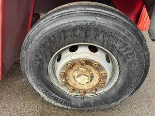 Svetruck 860-28 1991 - Pneumatic Tire Forklift obrazek 16