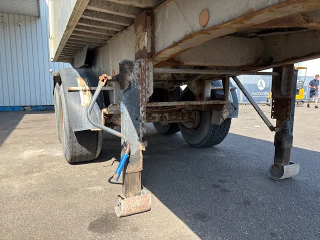 Langendorf 1994 - 2 Axle Alu Tipper , Steel chassis , Drum Brakes , German trailer afbeelding 9